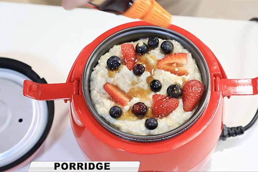 The clever cooker is perfect to cook porridge, it’s easy and simple