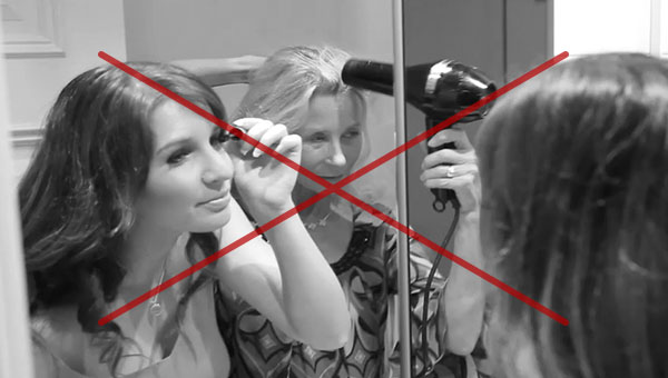 Stop struggling with no space in front of your mirror, move around your mirror
